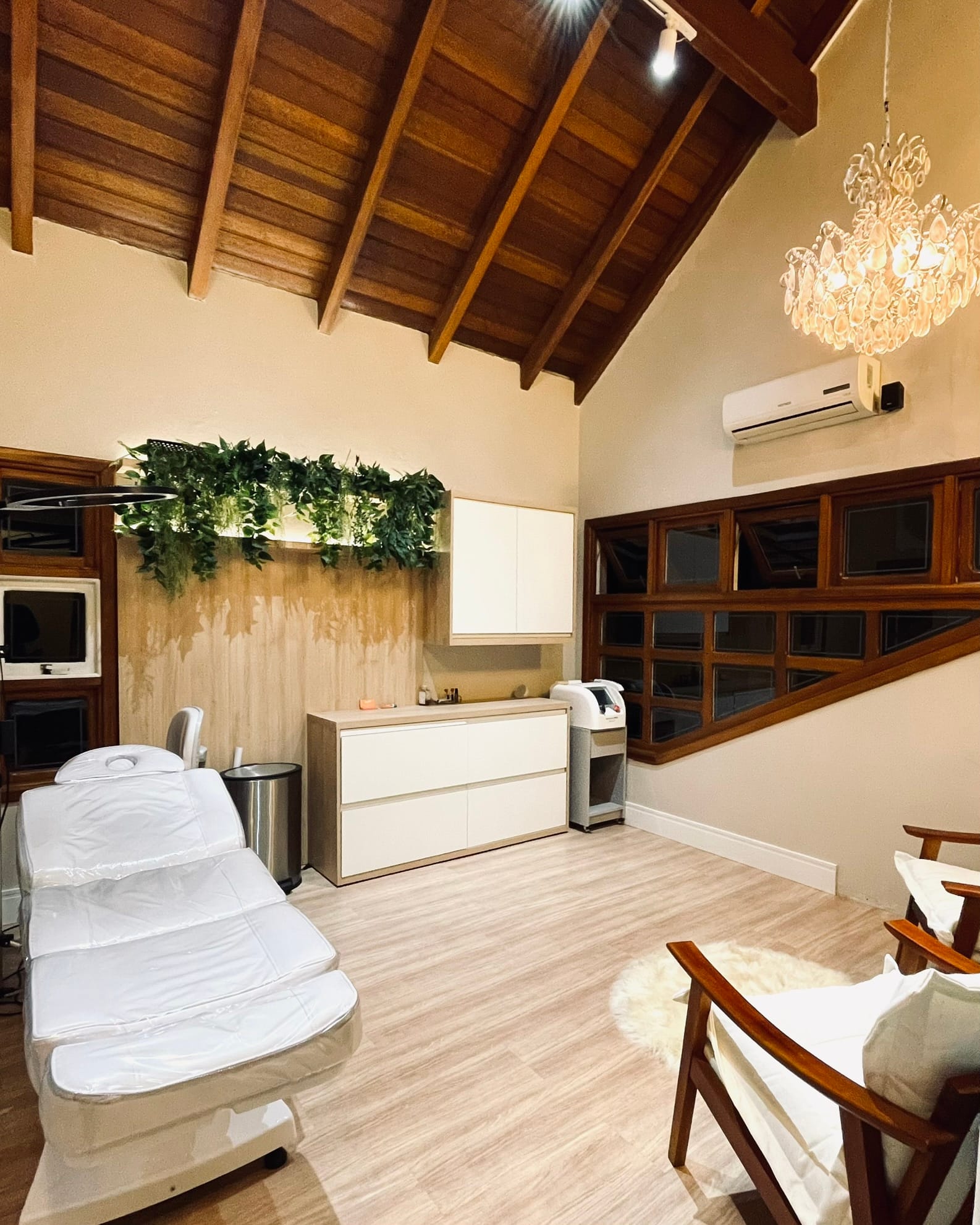 Casa V, espaço transformado em clínica de beleza e bem-estar